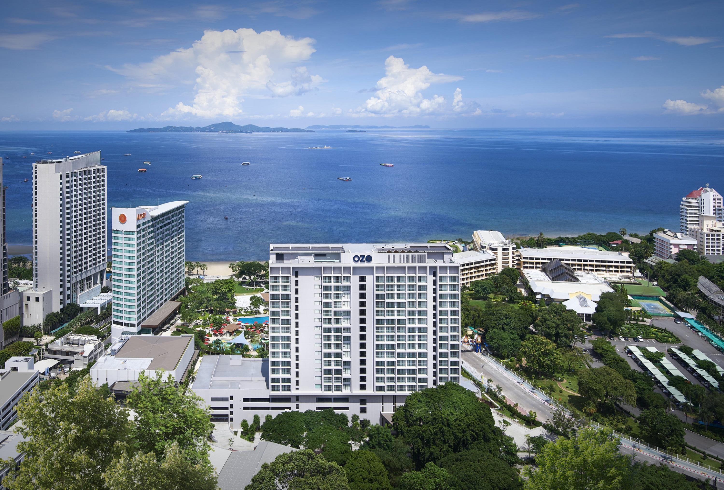 Hotel Ozo North Pattaya Esterno foto