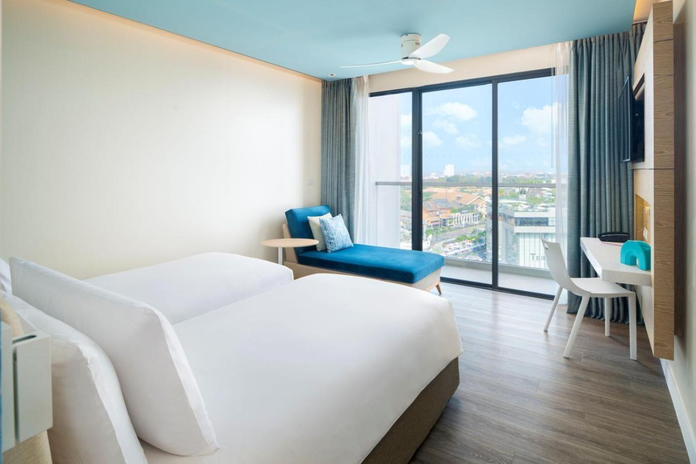 Hotel Ozo North Pattaya Esterno foto
